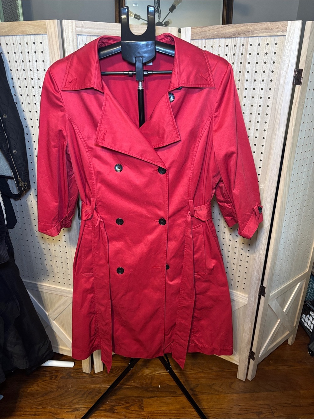 Old Navy Vintage 2008 Women’s Red Double-Breasted Trench Coat
